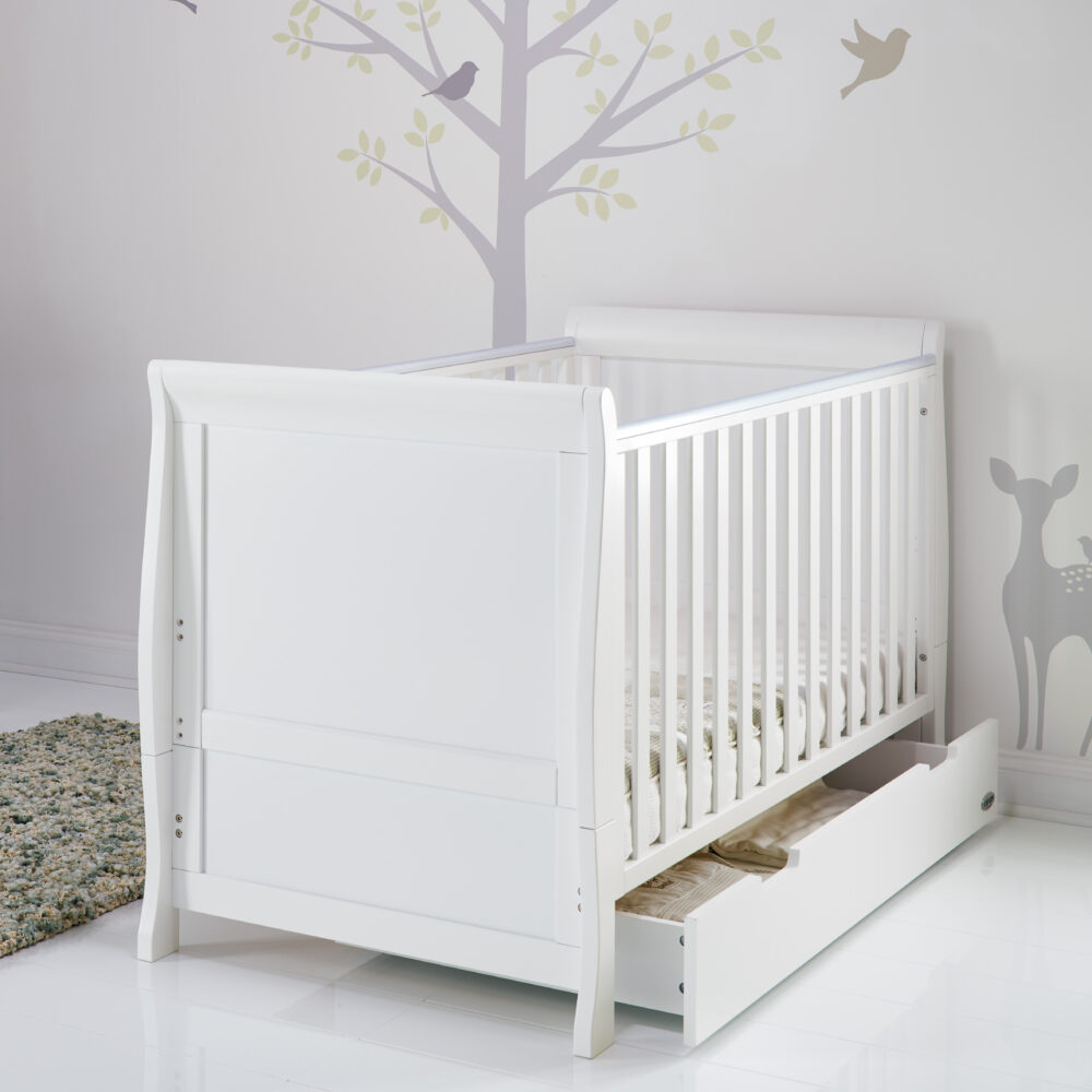 WHITE SLEIGH COTBED STAMFORD O BABY