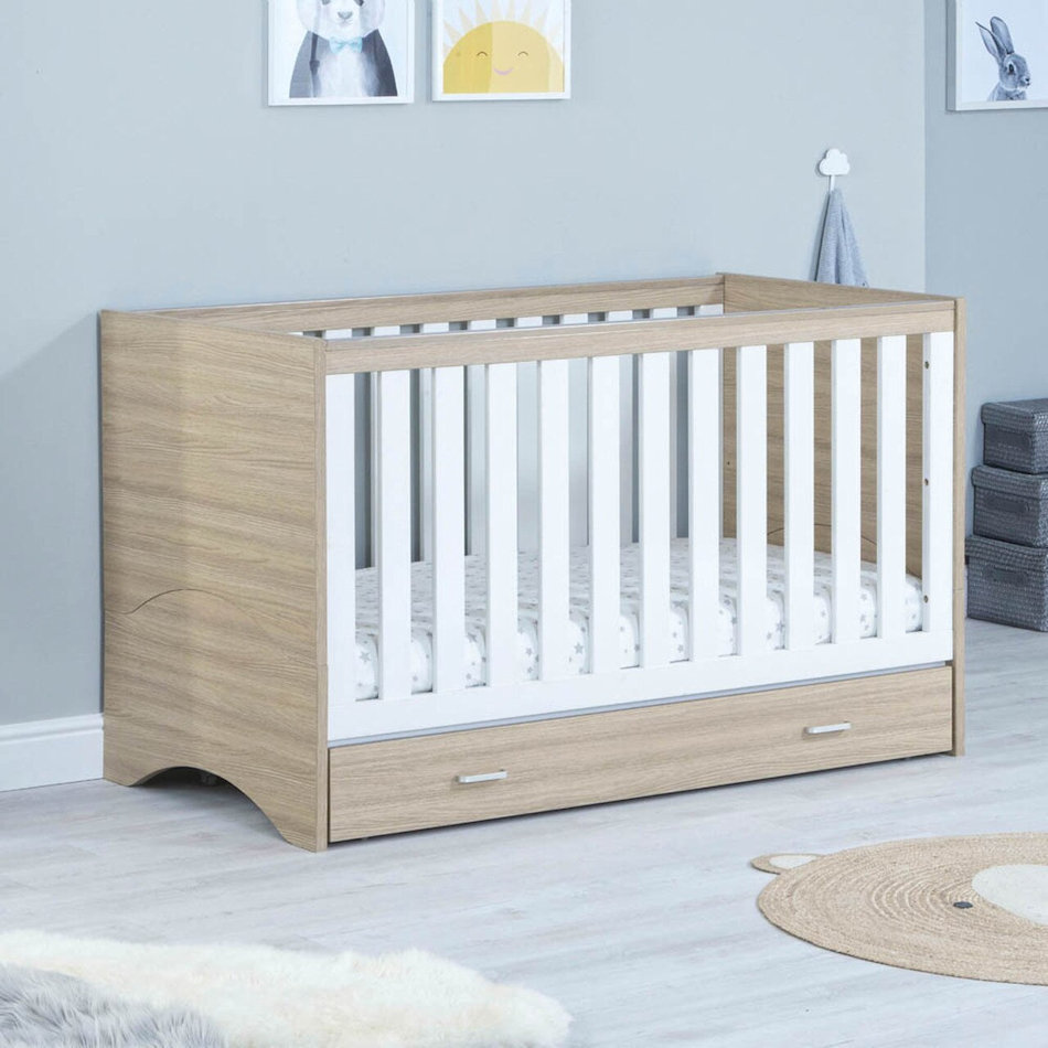 Babymore deals cot bed