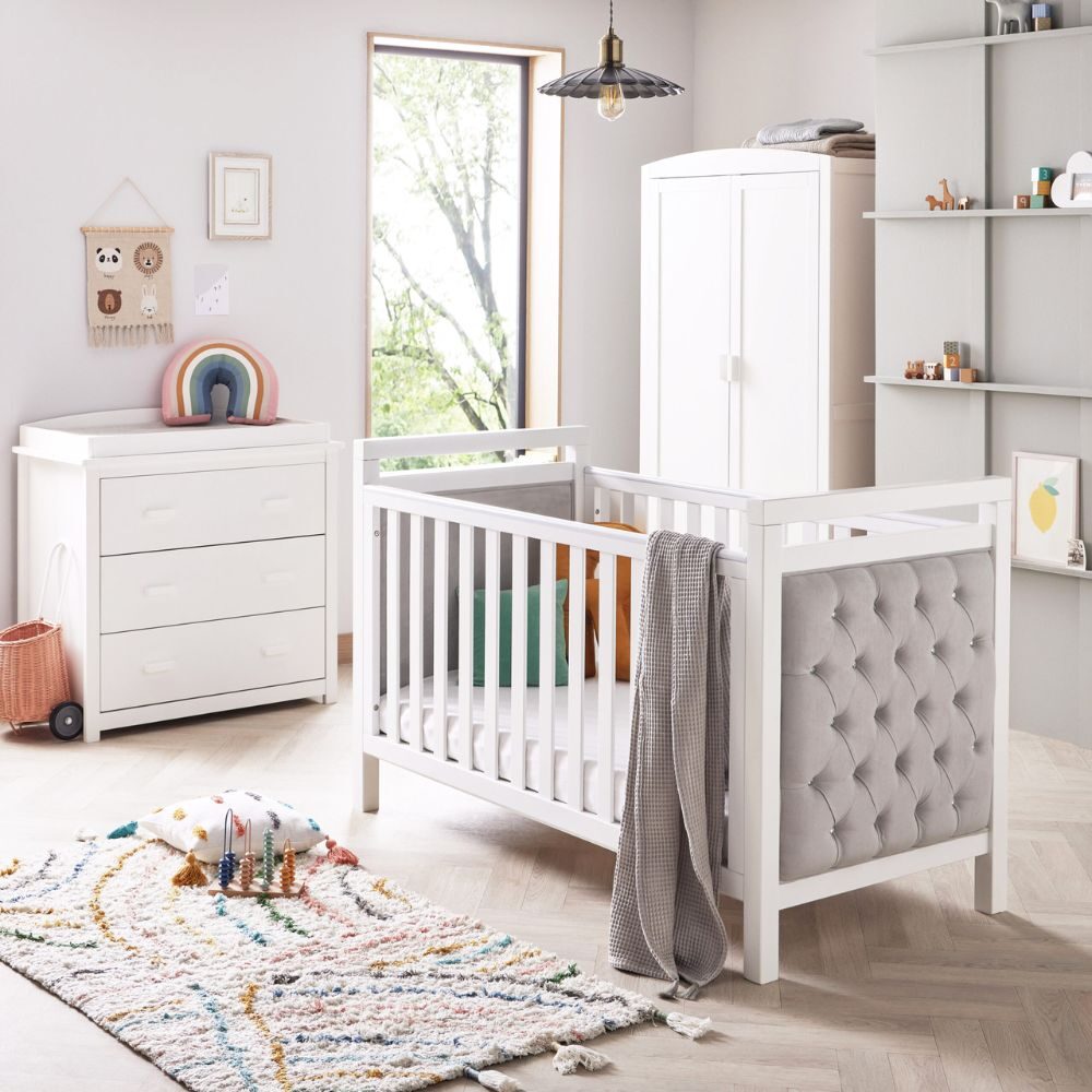 Velvet Deluxe 3 Piece Nursery Room Set