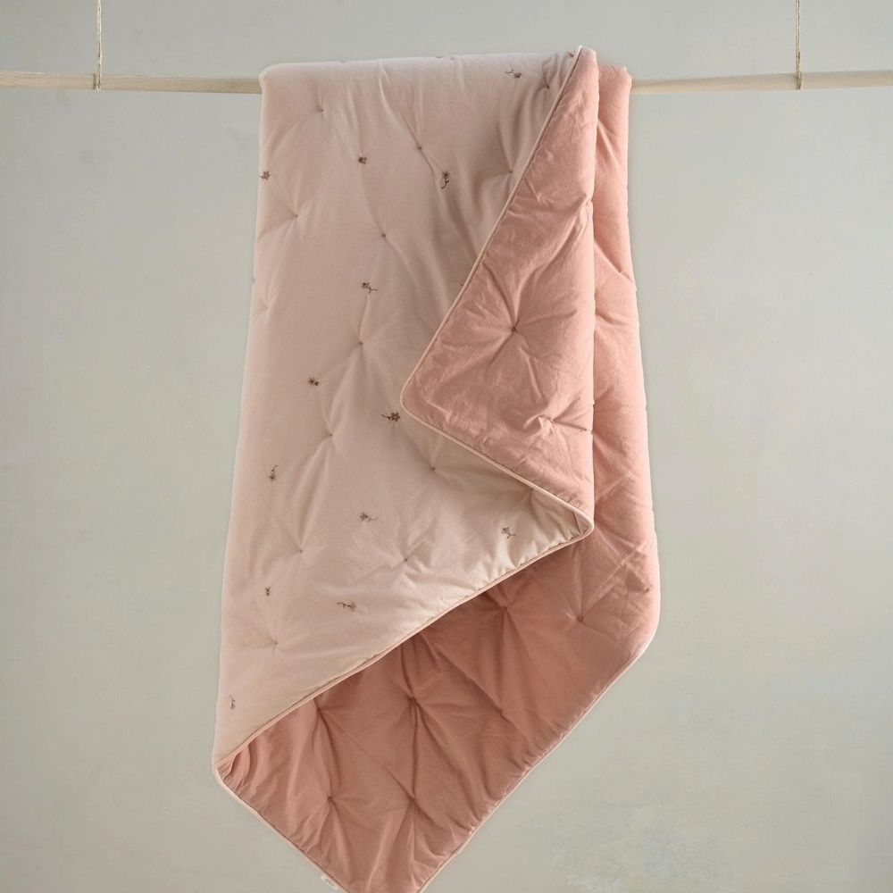 Quilt Welcome to the World Wildflower