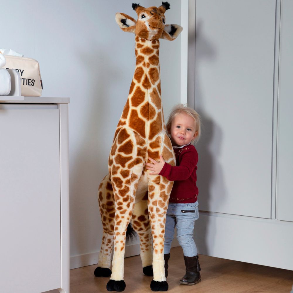 cuddleco stuffed standing giraffe (2)