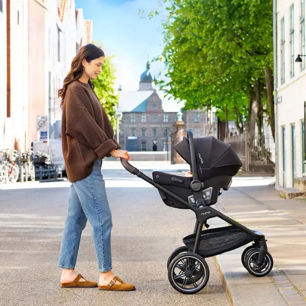 Nuna TRIV LX caviar (18)