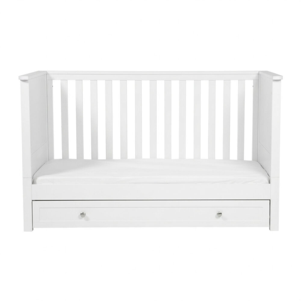 Bebe & Beyond Wanderer 2 Piece Nursery Furniture - White