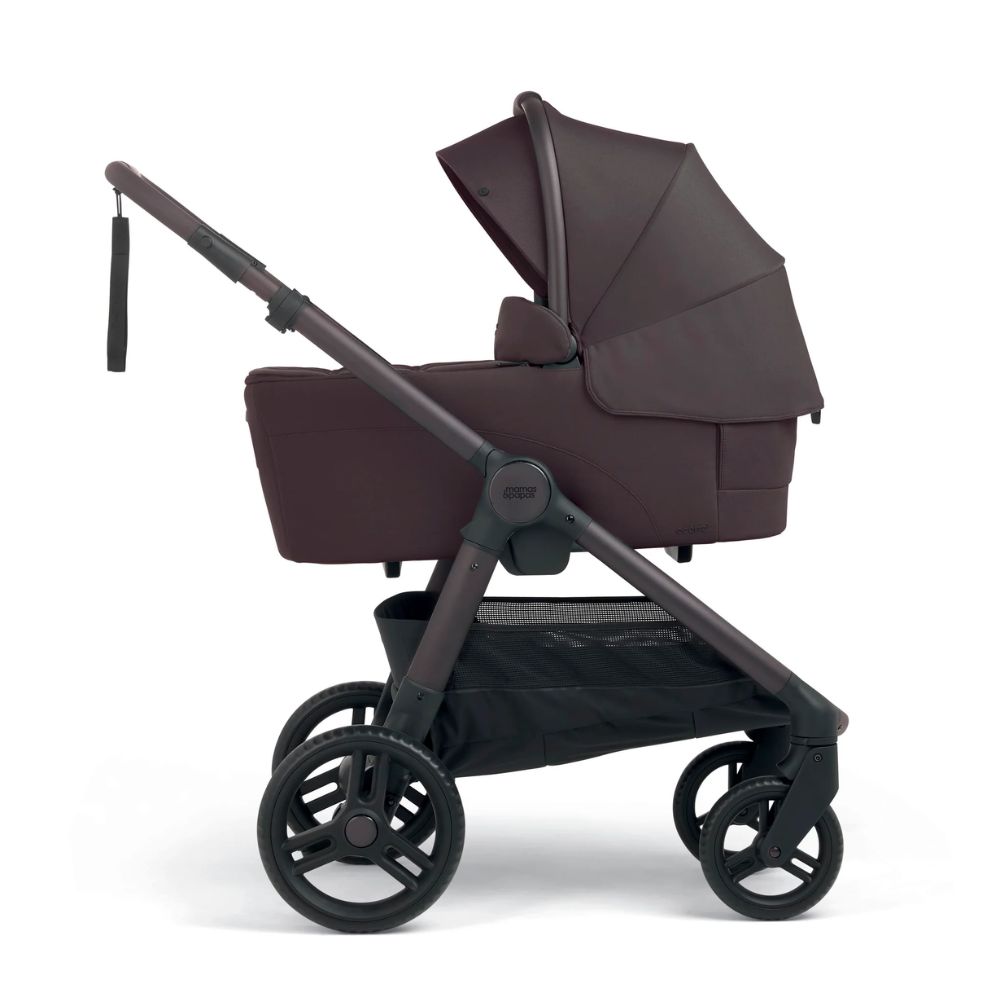 mamas and papas ocarro essential bundle with carrycot stand americano (7)