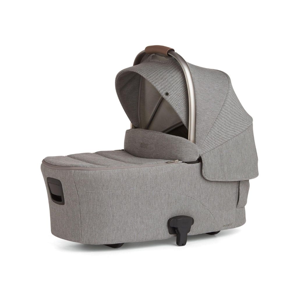 mamas and papas ocarro essential bundle with carrycot stand herita (6)